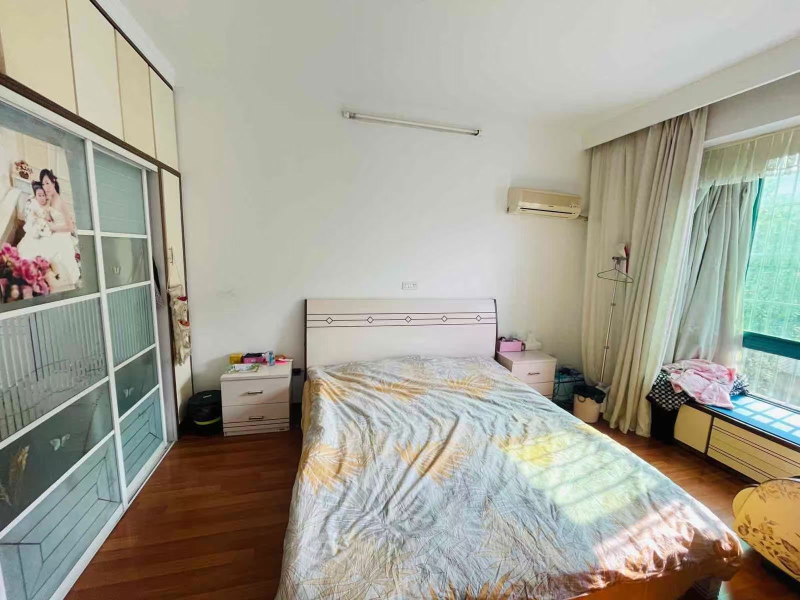 捡漏，青青家园，步梯三楼，精装3房2卫，证满二