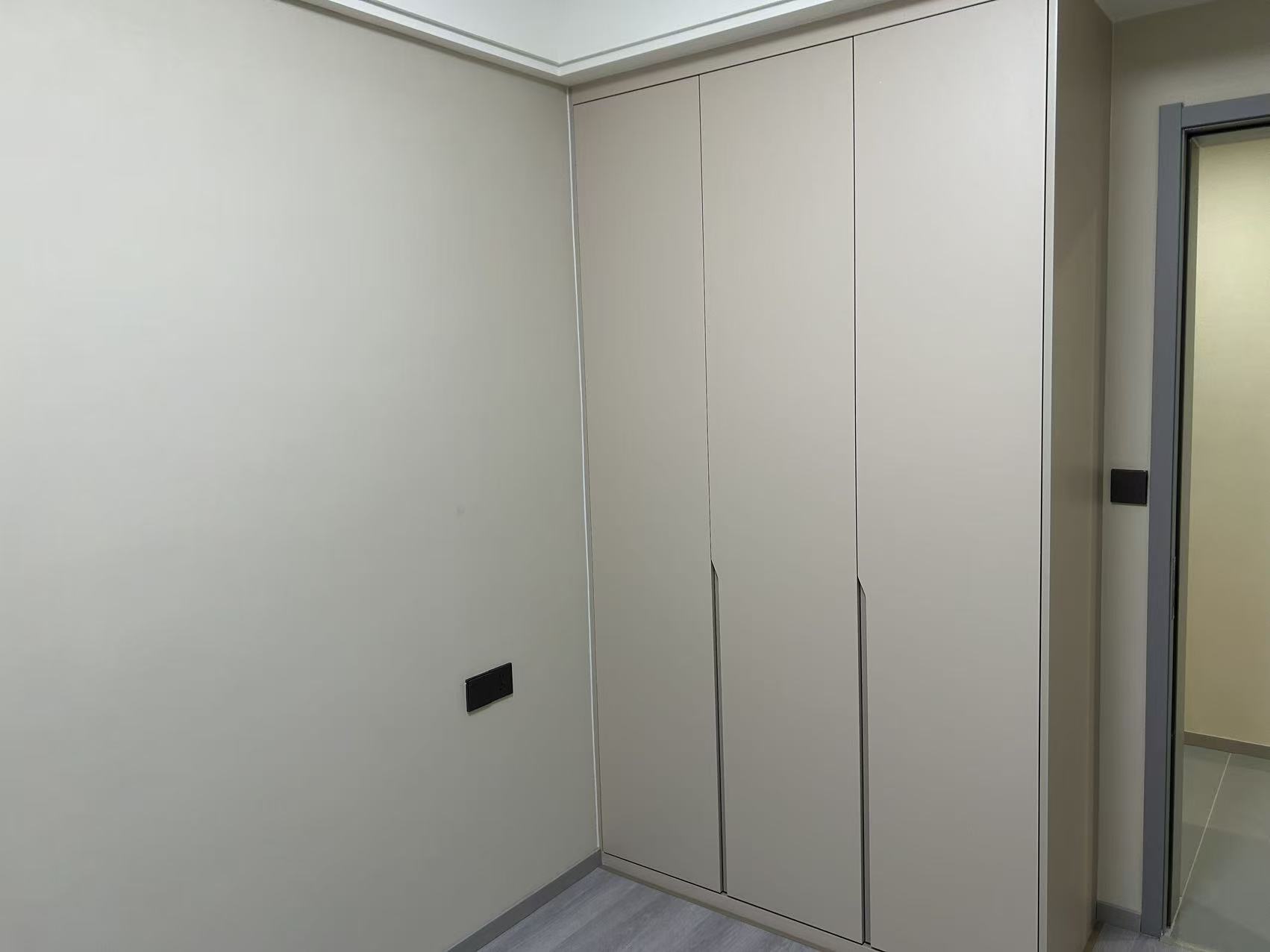 降价了，城南，南国明珠，全新装修，电梯19楼，证满二，南北通透双阳台，沔阳晓学元泰三中