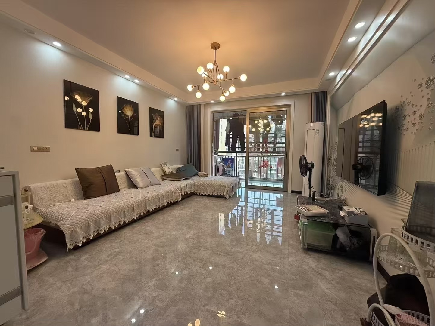 429，城南，紫金城，精装两房，电梯六楼，拎包入住，诚心出售