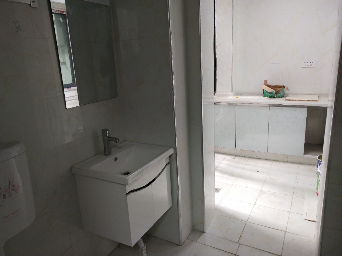 荣怀及第世家2室2厅1卫精装修优价出租