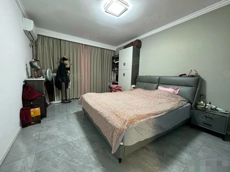 399，步梯2楼，精装大两房，楼龄新，新妇幼旁，适合养老，南北通透