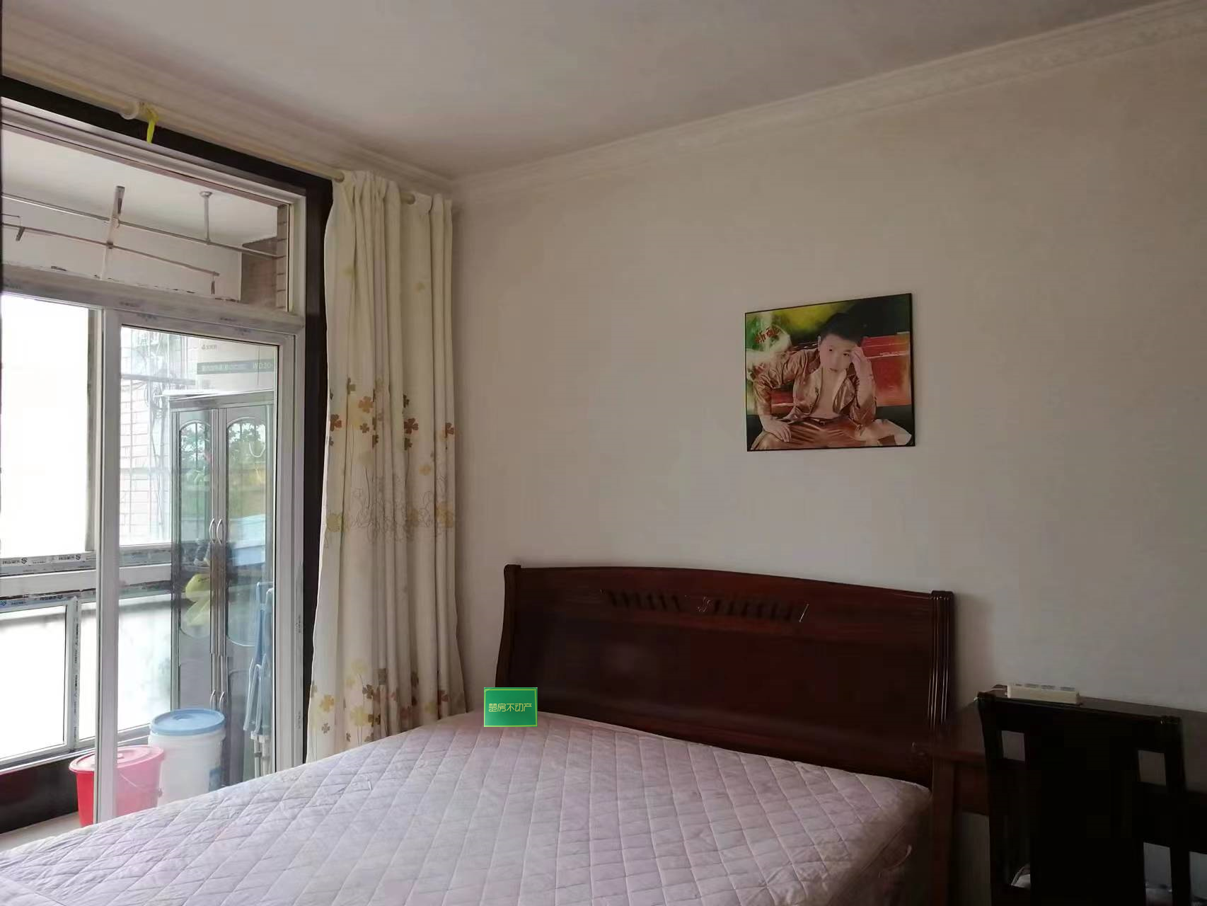 紧邻江滩公园水岸人家精装修2楼送大露台证满2年