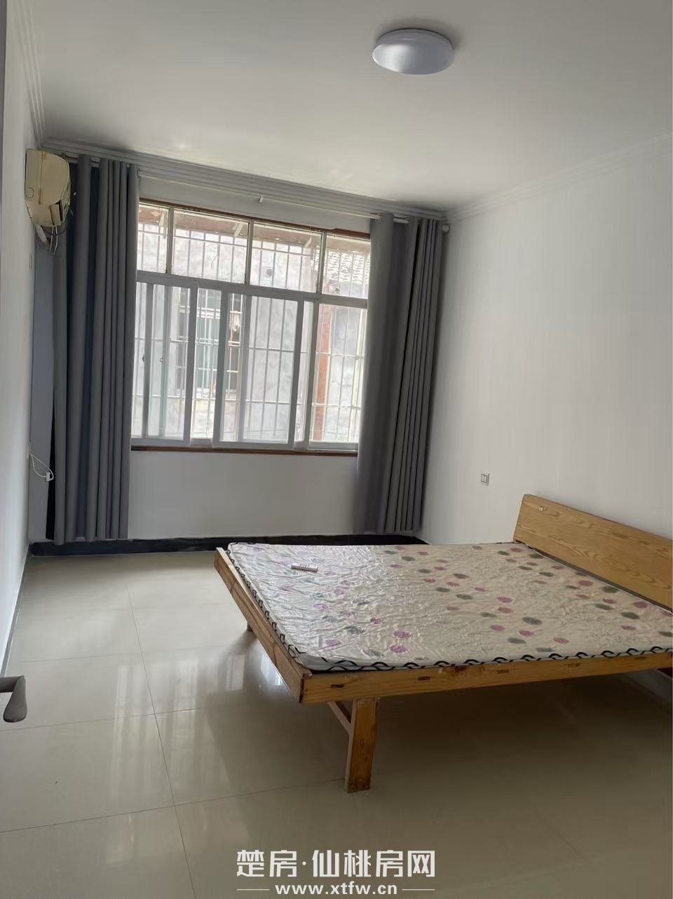 房屋出租，面积大，整洁