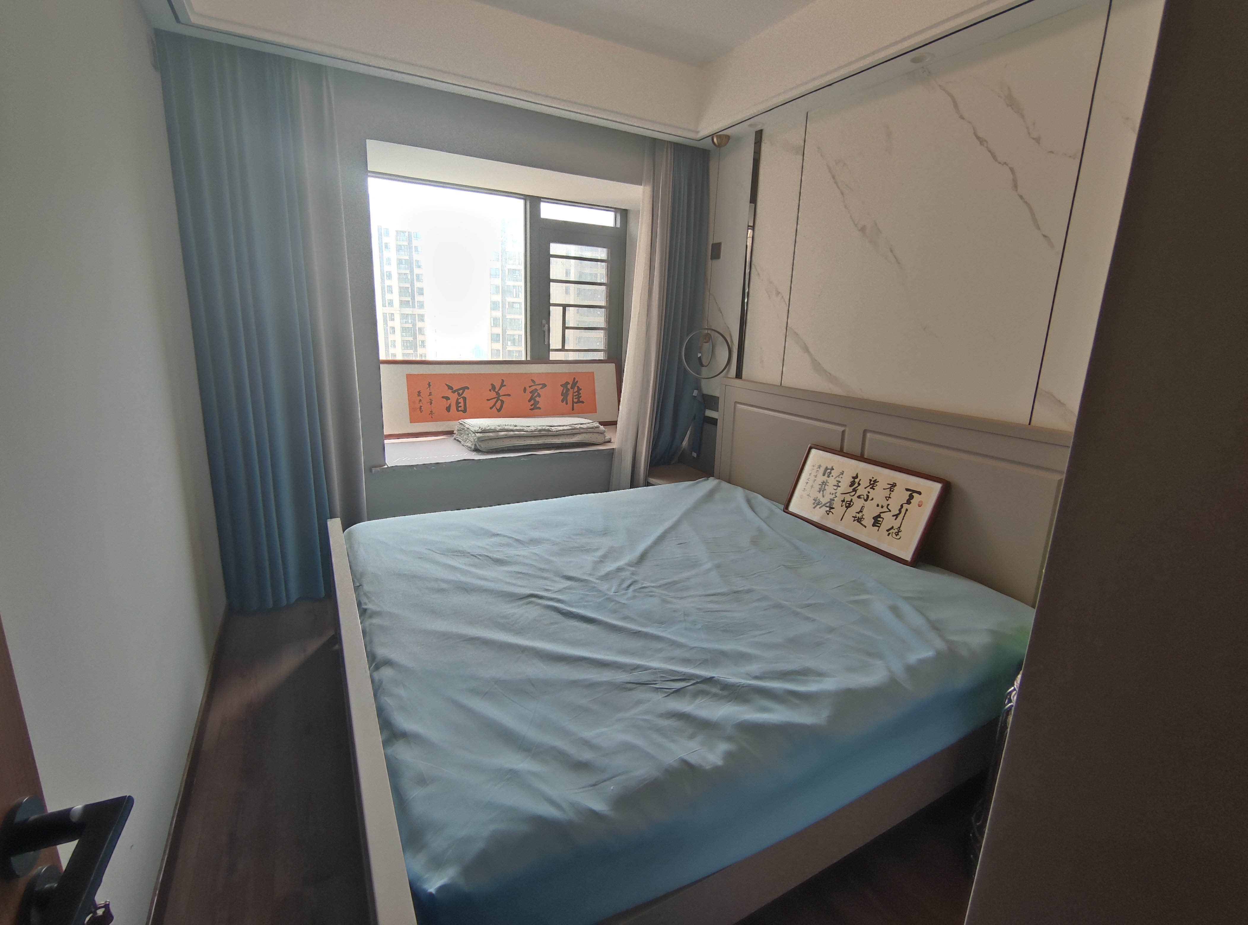 御湖世家.精装三房.中间楼层.看房方便