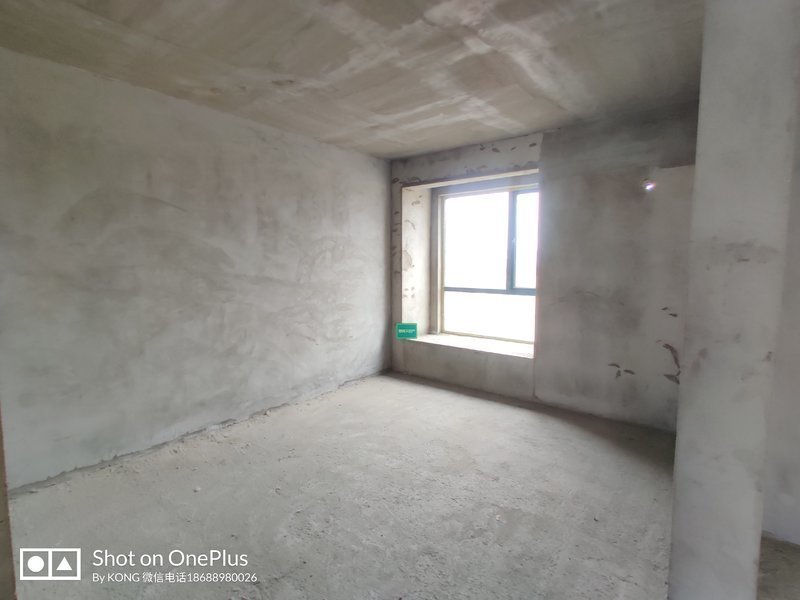 漫城林语毛坯三房中间楼层户型方正房东诚意出售