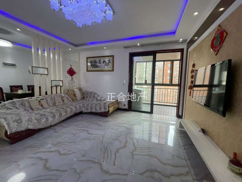 急售，降价了，城西，单价3984，精装三房电梯房，小高层，楼层好。证满二