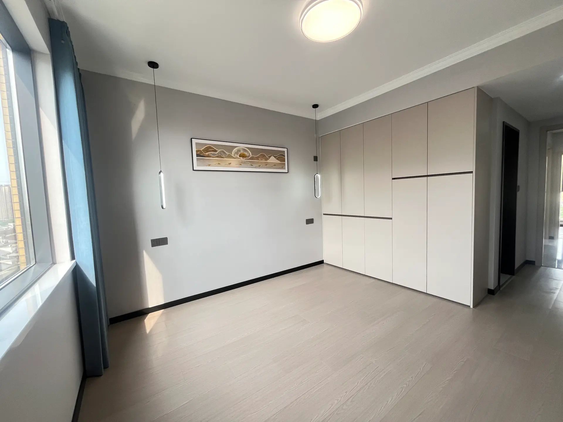 城南，沔阳公园旁，精装4房，电梯好楼层，南北通透，证满二