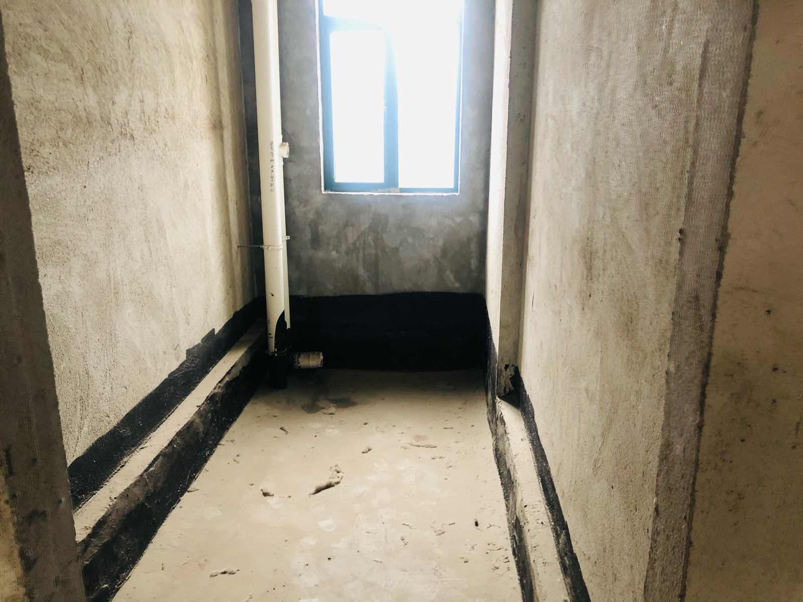 新城壹号毛坯三室二厅二卫南北通透看房提前预约