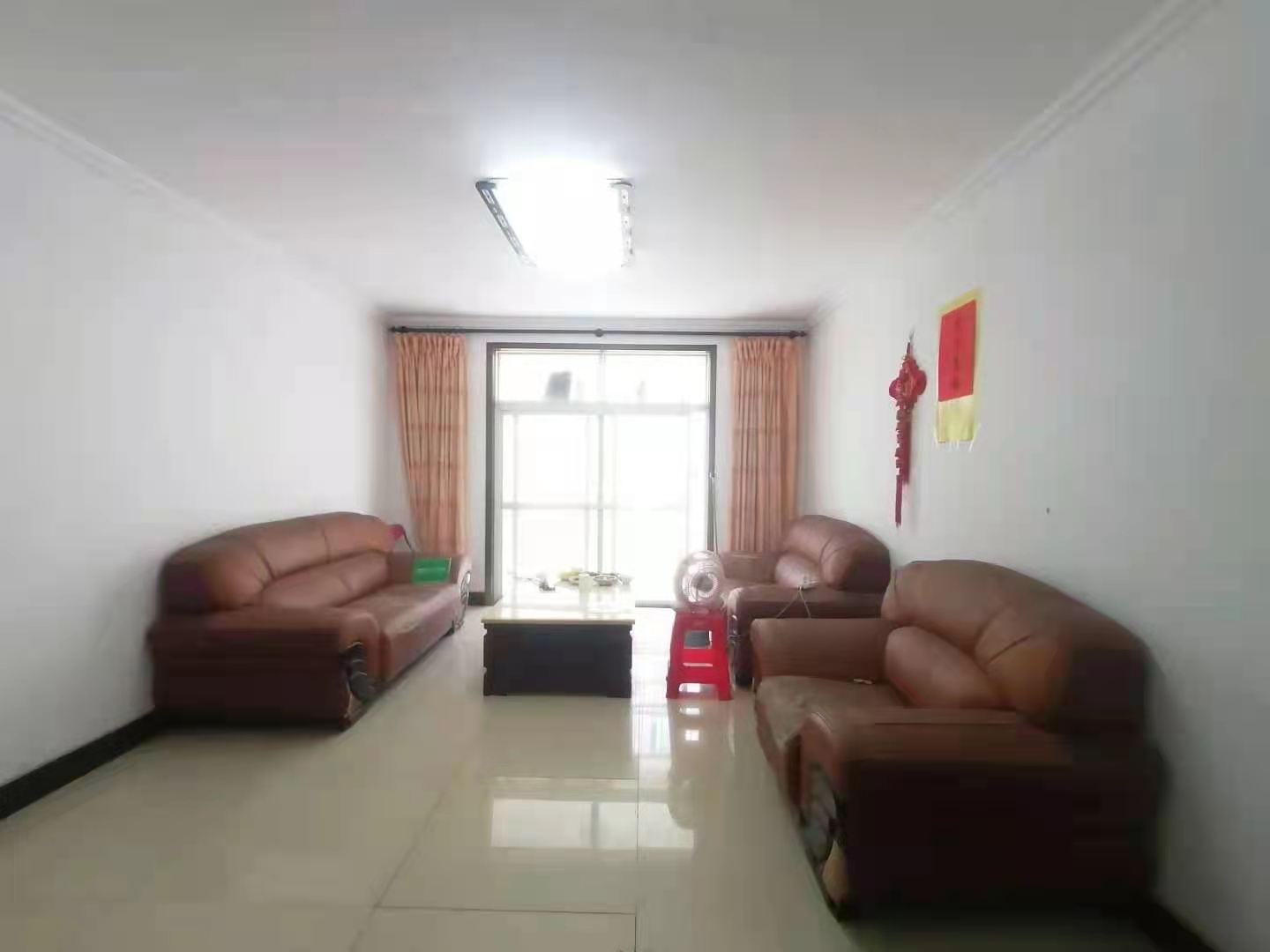 永泰家园步梯好楼层   公摊小  业主诚心卖