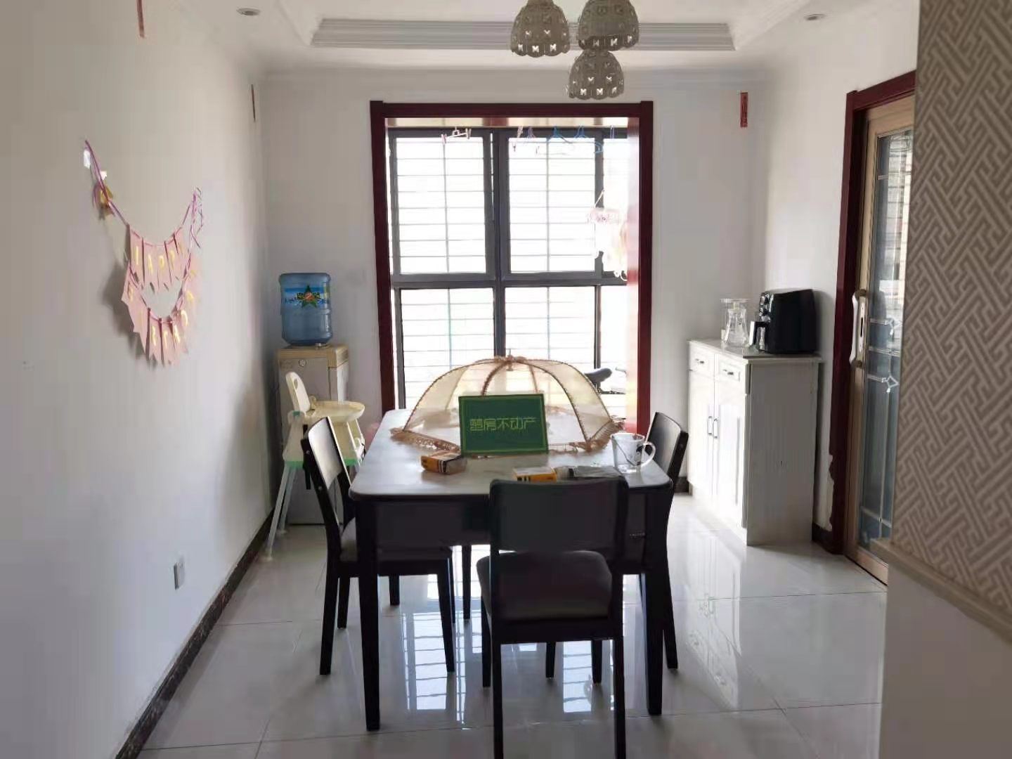 漫城林语一中对面证满5精装大三房读书方便！