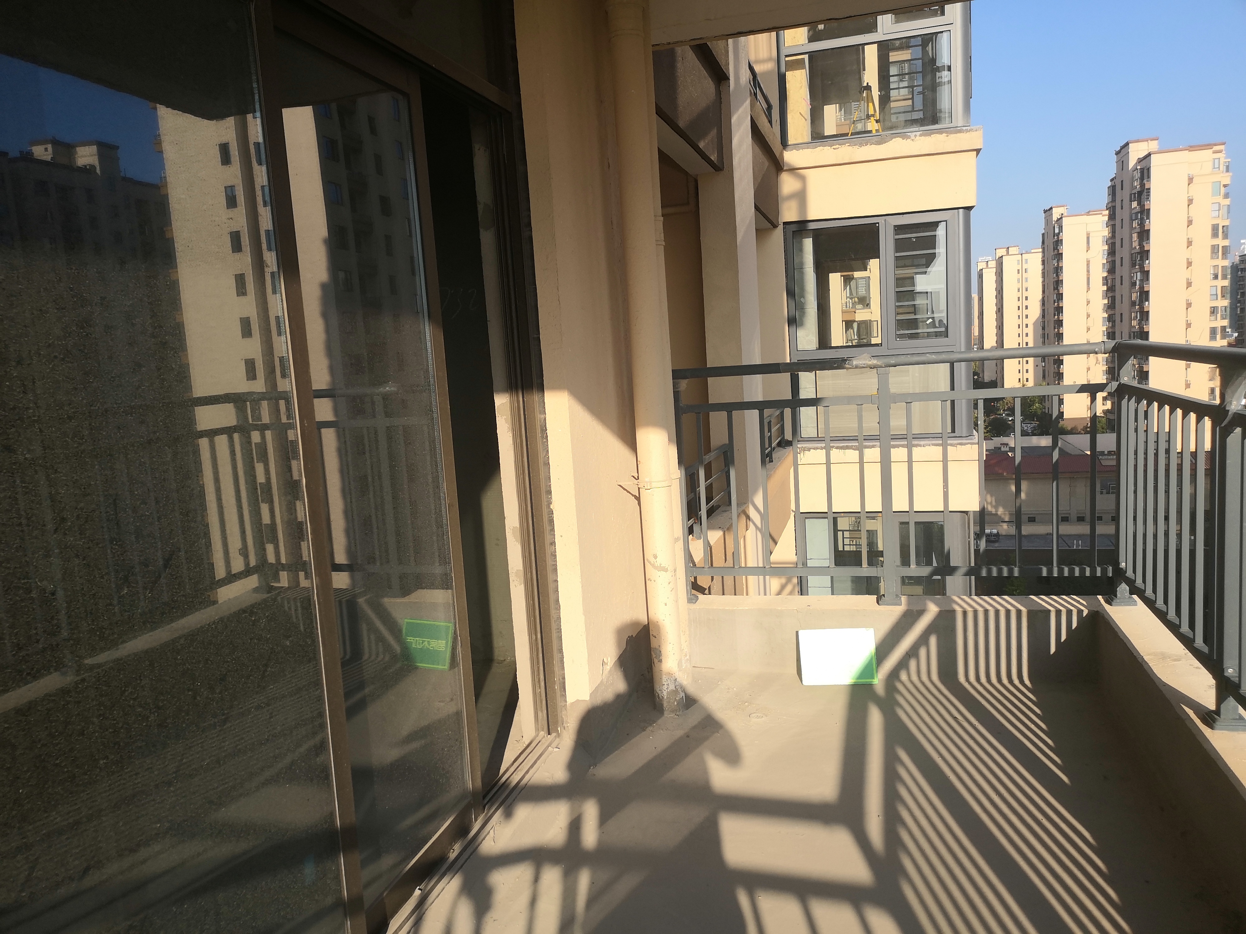 荣怀两梯两户大三房小区环境好人车分流次新小区上学方便