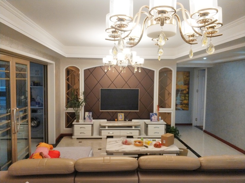 福星城精装修大3房，看房约