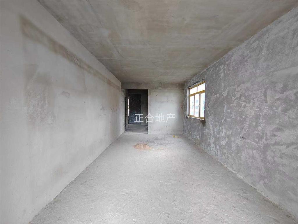 急售，职院附近，沔阳天泽园，毛坯两房，电梯小高层，边户，证满二，价格可谈