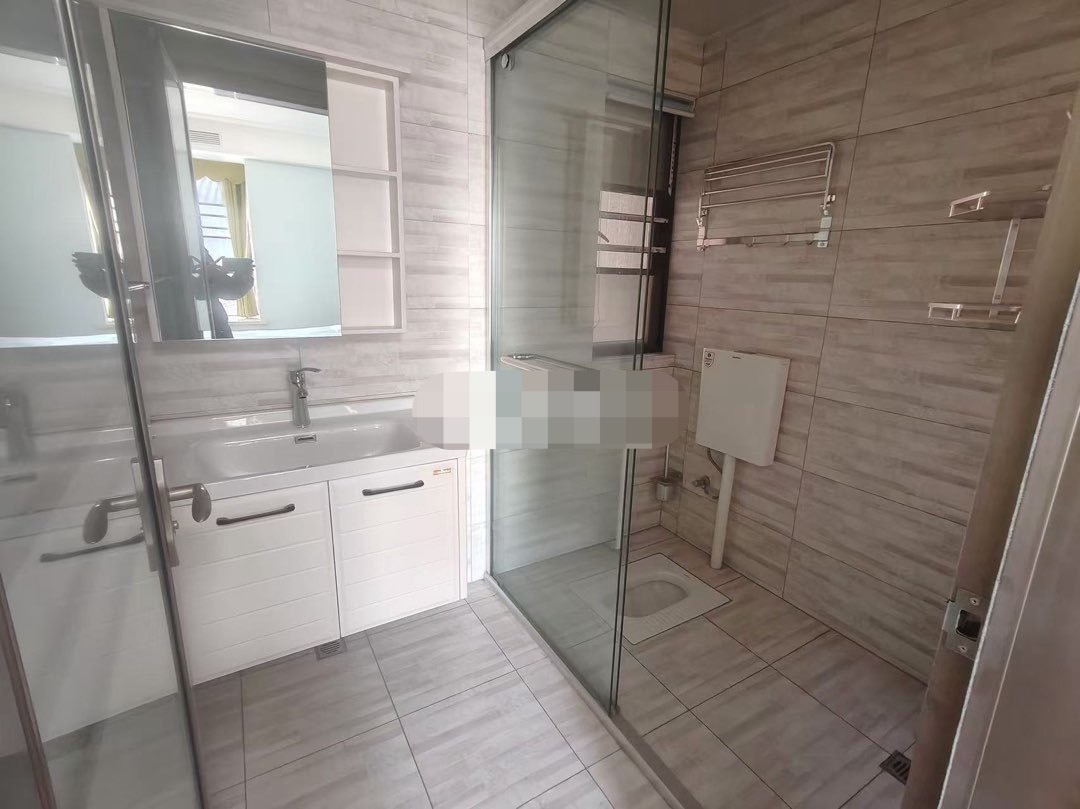 282，新城壹号五期，电梯洋房，好楼层5楼，总高7层，大阳台，全新装修，精装三房，一天未住