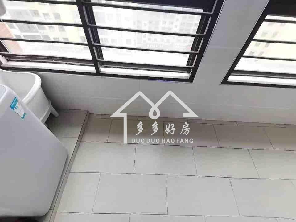 红树湾，精装三房二卫，中间好楼层