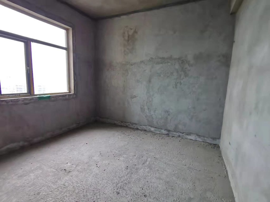 元泰未来城B湖景房3.15层高观光电梯2梯2户超大阳台设计城南少有的湖景房南北通透