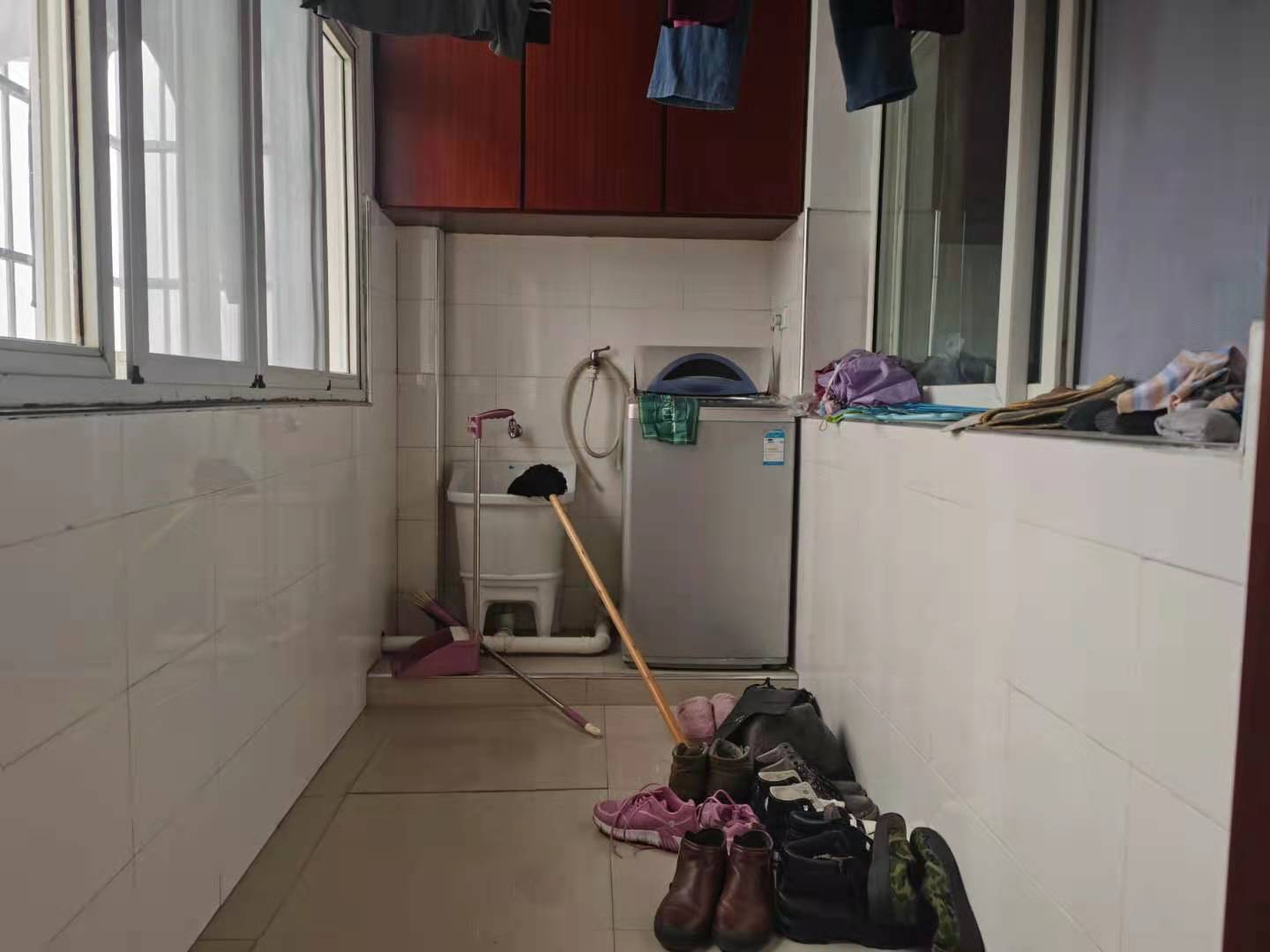 干河办事处旁祥云居大三房视野开阔南北双阳台拎包入住