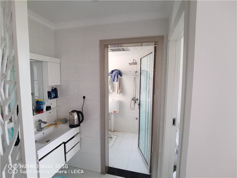 城南荣怀  服务温馨精装两房拎包入住！