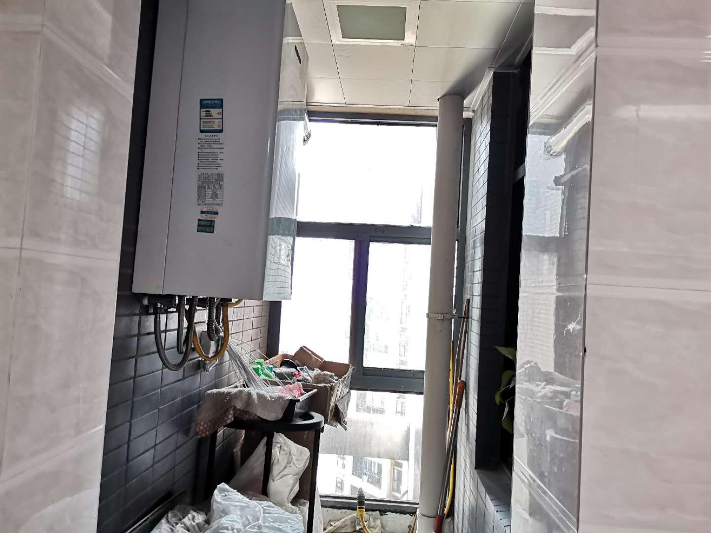 鸣宇尚城商城旁边读公立实验幼儿园实验 三中