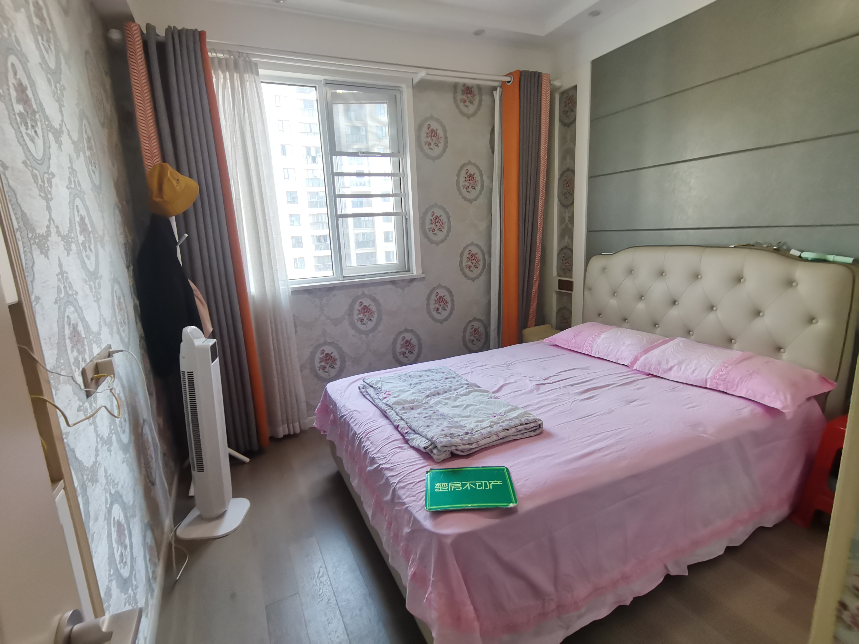 满庭春精装大平层户型方正三个阳台房东诚意出售