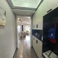 城南亏本出售，豪装2房，全屋地暖，全屋中央空调，没有住过，