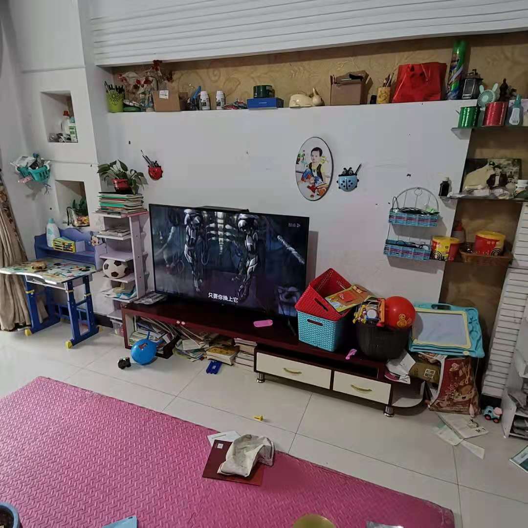 香岸华府两房2楼爬楼不累man5诚意出售！