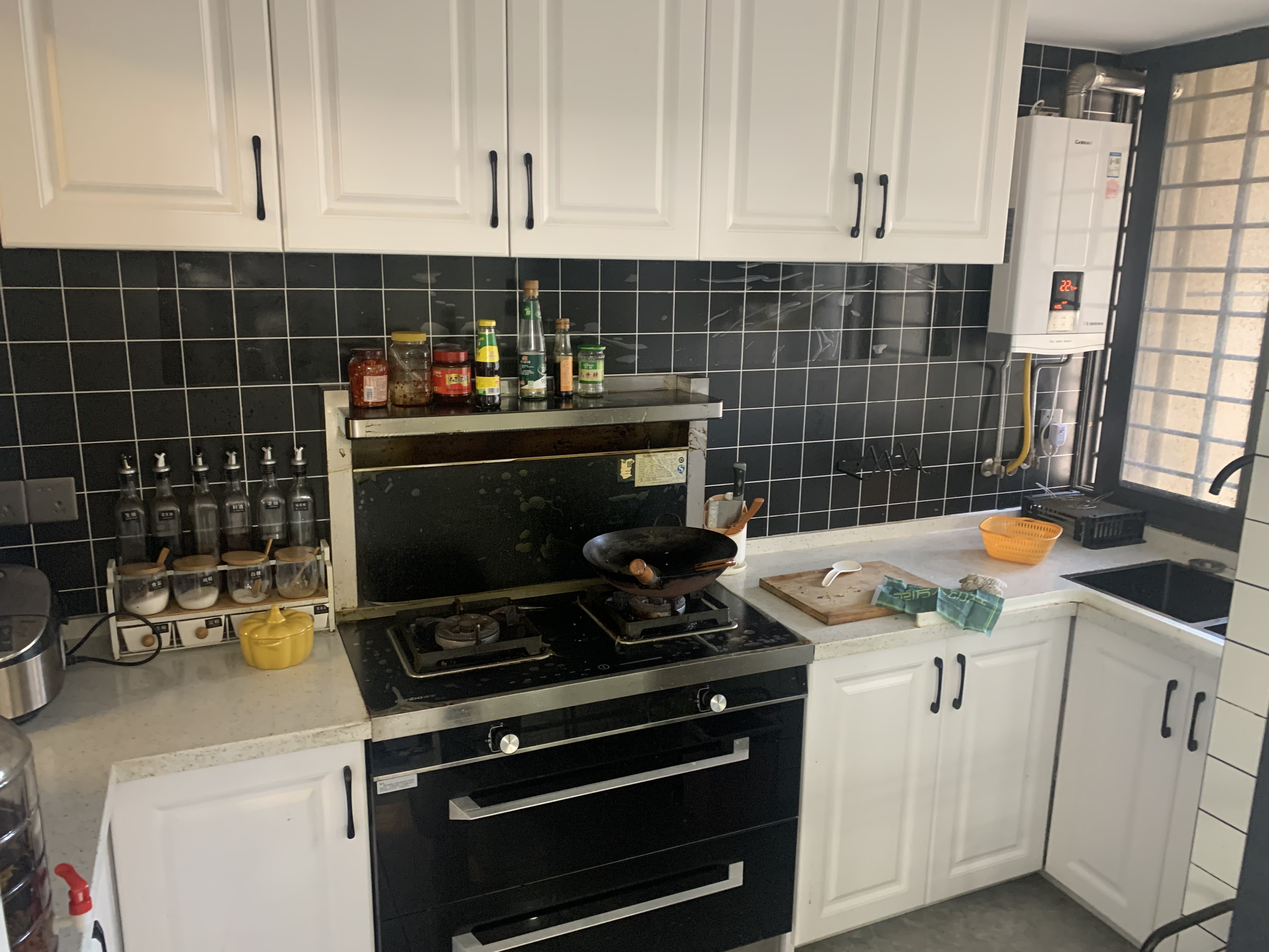 元泰未来城湖景房精装大三房平时没怎么住非常哇塞