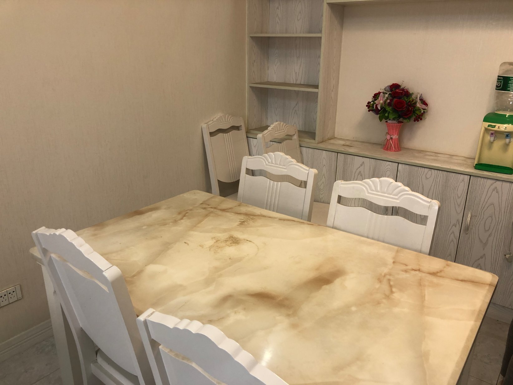 纽芬兰1室1厅现在已经收回来啦有钥匙 付8万