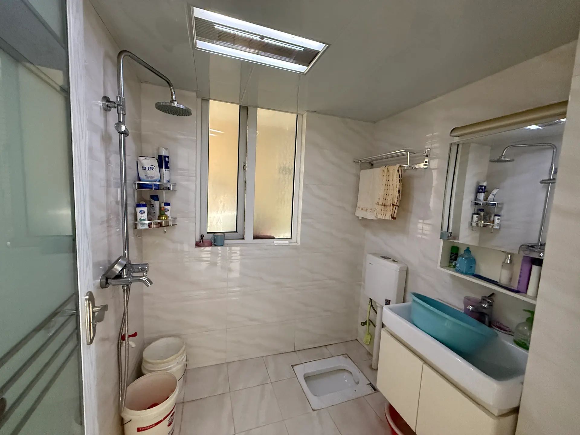 捡漏，德政园仙桃晓雪旁，中央华府，精装大两房，7米大阳台，