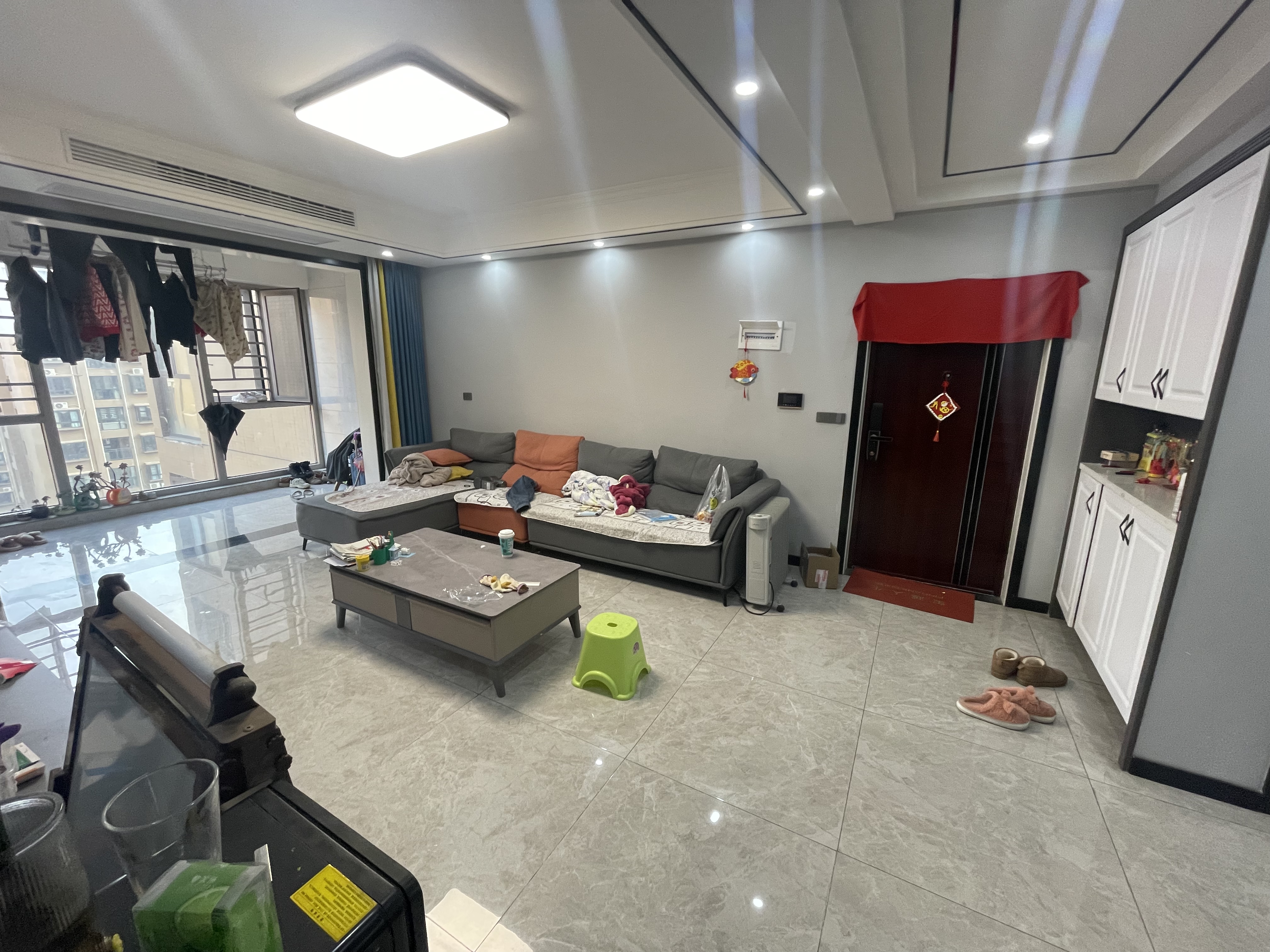 沔阳公馆精装修证件满二中间后楼层边户通透户型