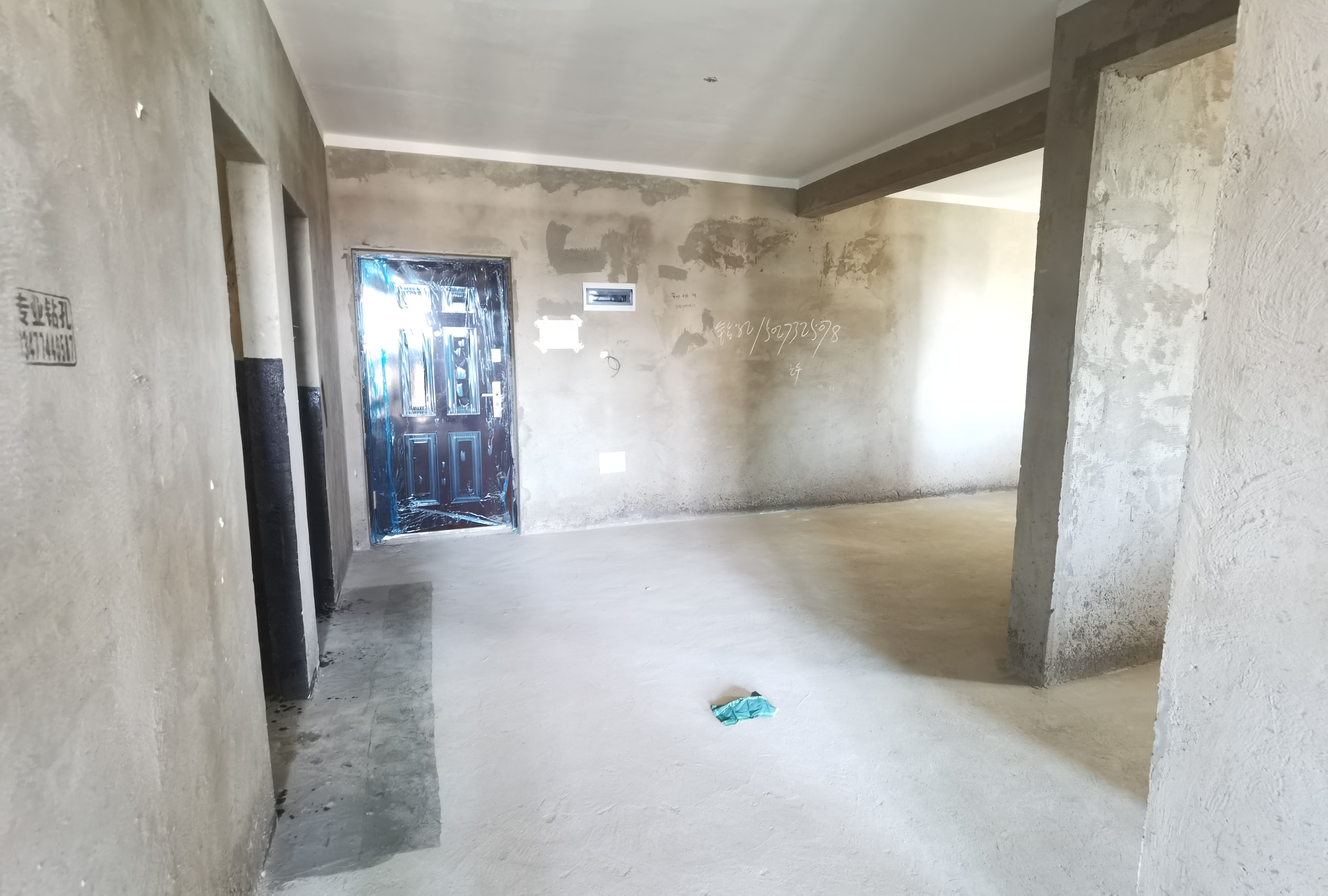 森林国际毛坯小三房户型方正方便看房业主诚心出售