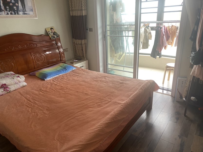 公园世家电梯高层好楼层136.98平户型超好