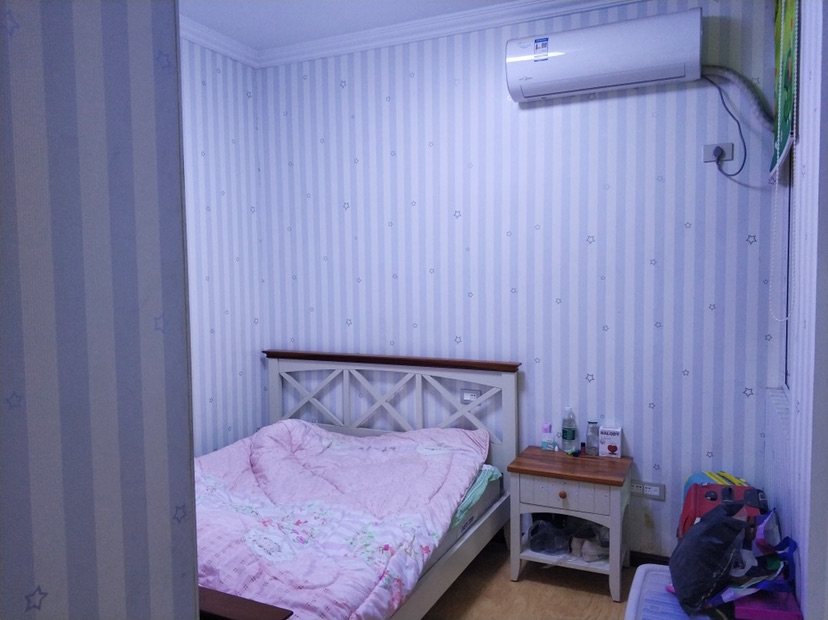 公园世家小高层4房，送超大露台，看房约