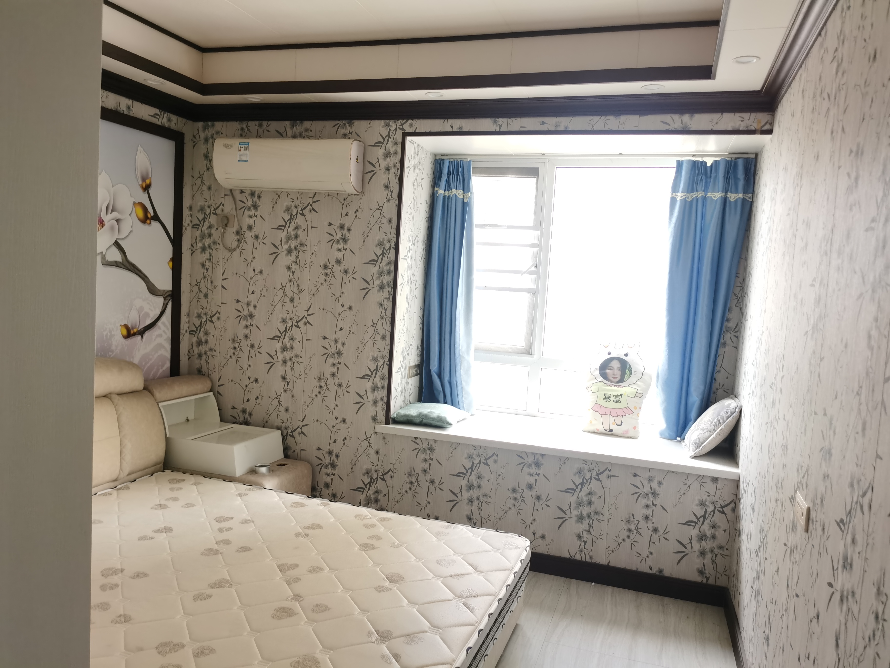 沃尔玛旁边南国明珠还建房三房出租