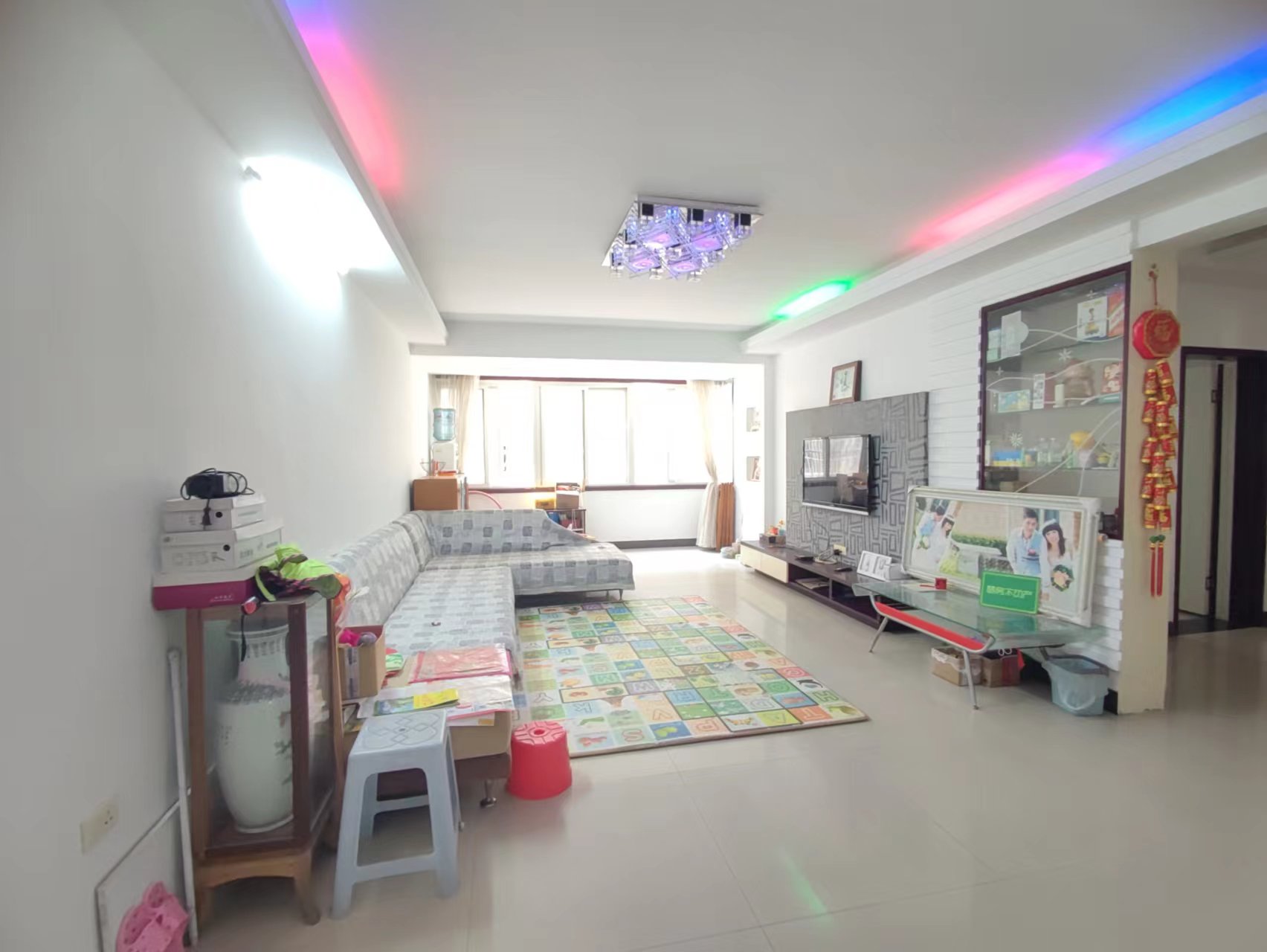 沔阳小穴旁 幸福花苑 精装修 步梯2楼 可贷款 急卖