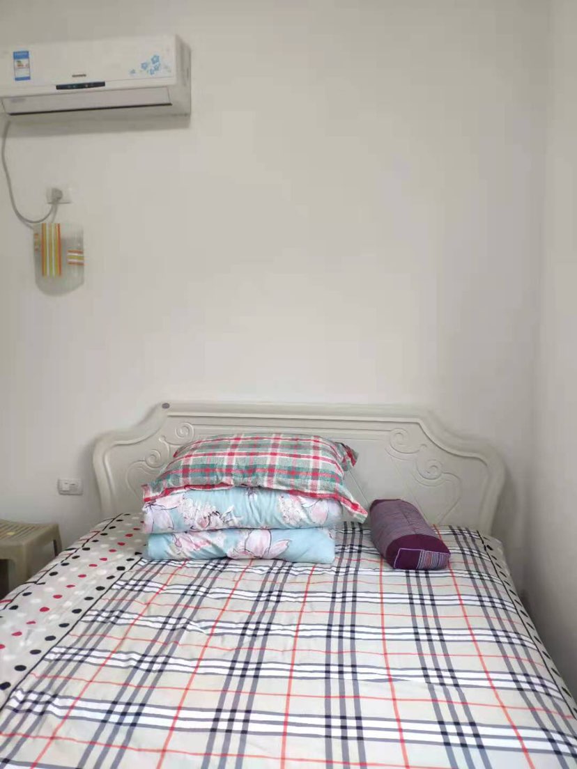 世纪雅园超低出售,精装三房房主急售