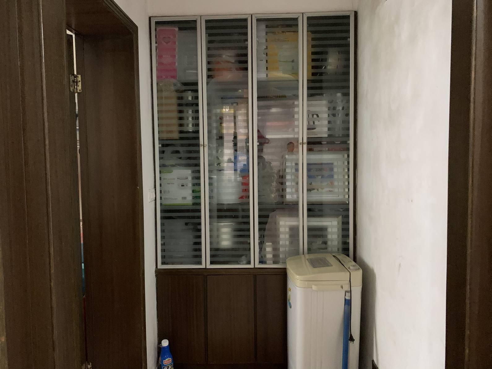 老三中附近粮仪小区证未下大户型急售