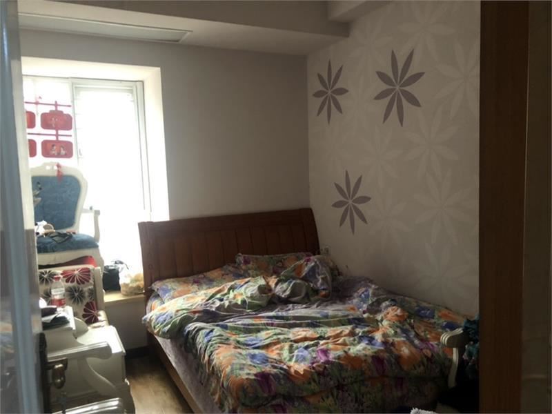 和合国际城精装两房户型方正证满两年拎包入住看房方便