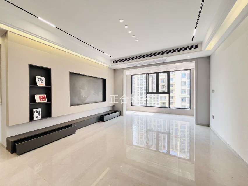 诚心出售，城南，清华园，纯边户， 电梯小高层15楼 ， 全新装修一天未住，