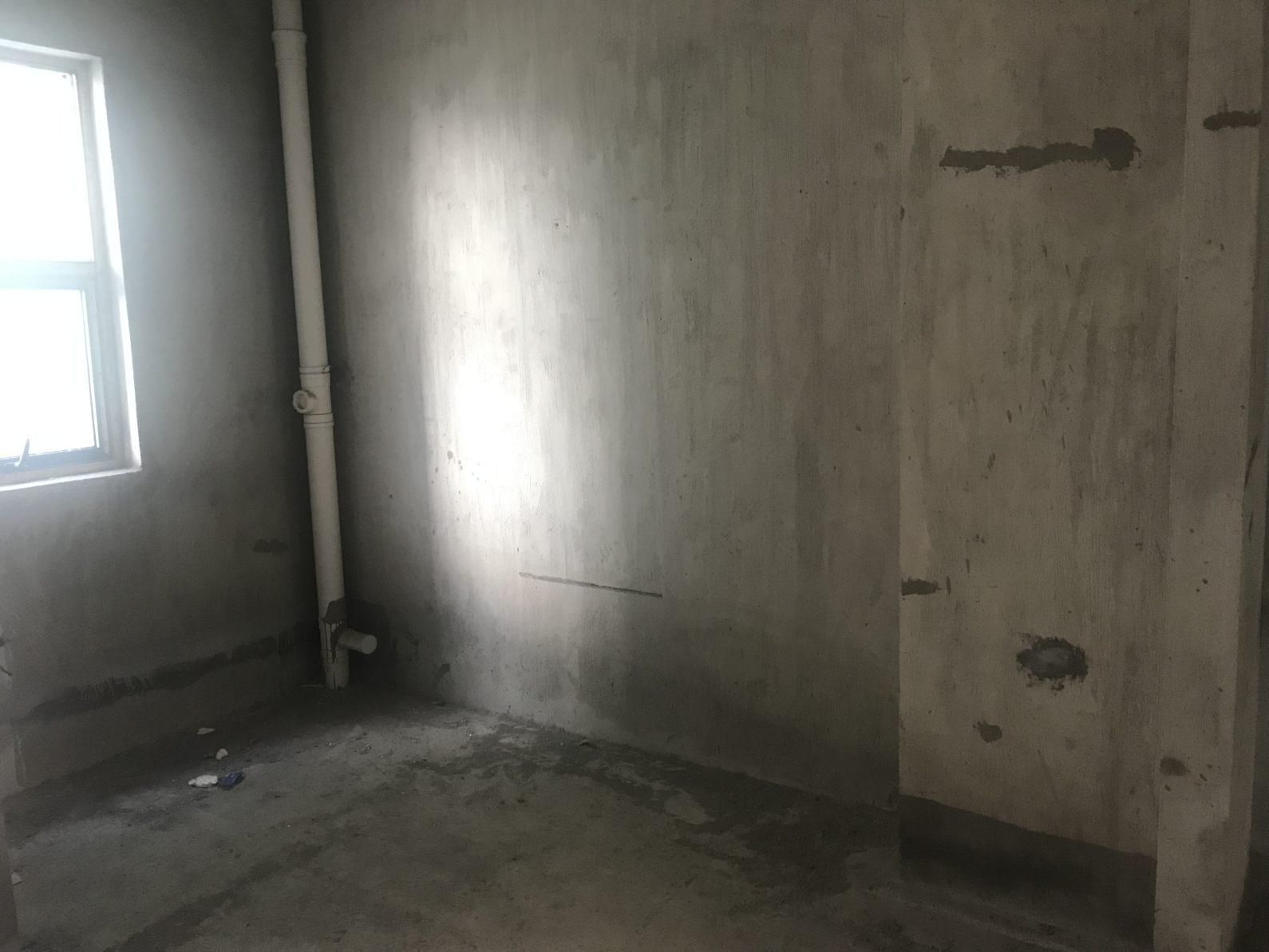 泰未来城C区毛坯四房超大阳台南北通透户型方正