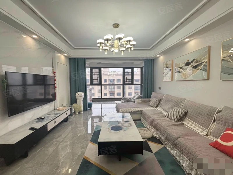 322，城南，荣怀，一梯一户，拎包入住，9.9成新，视野采光好，南北通透