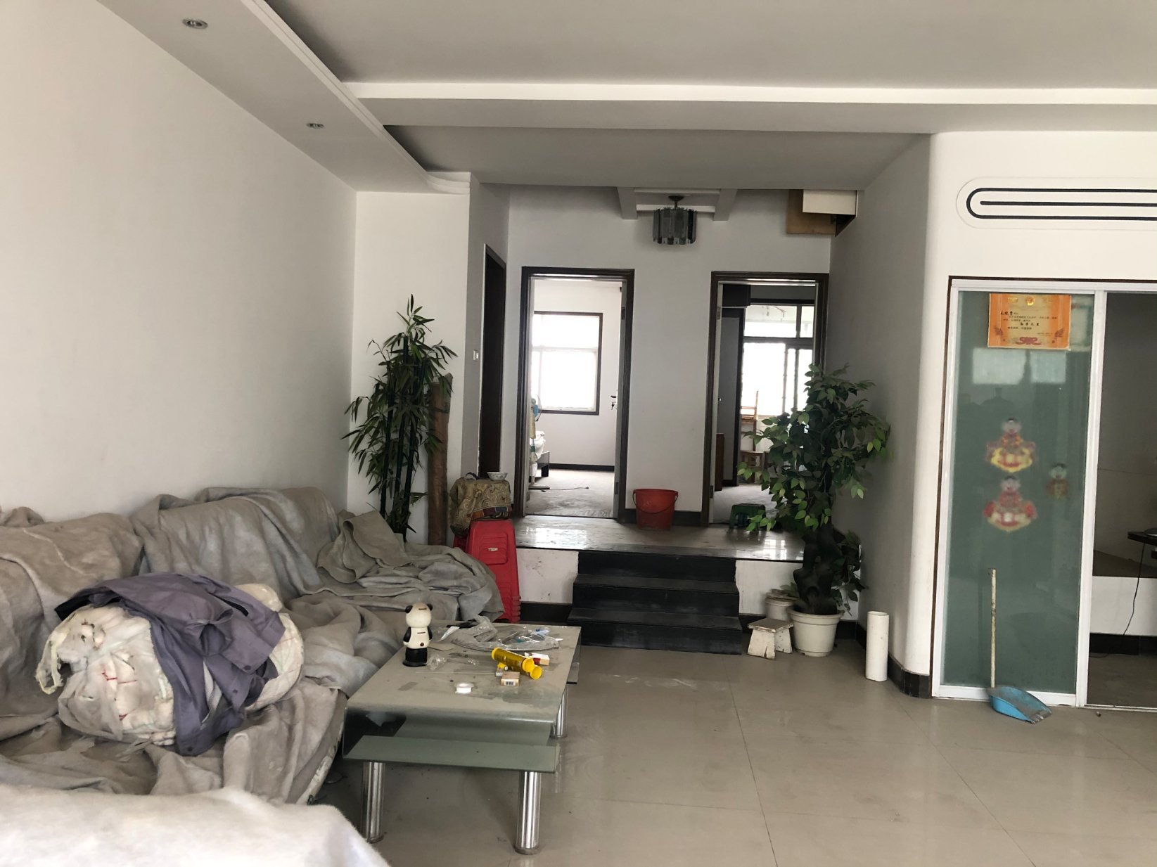 仁和桥附近，精装修大三房，有证可过户