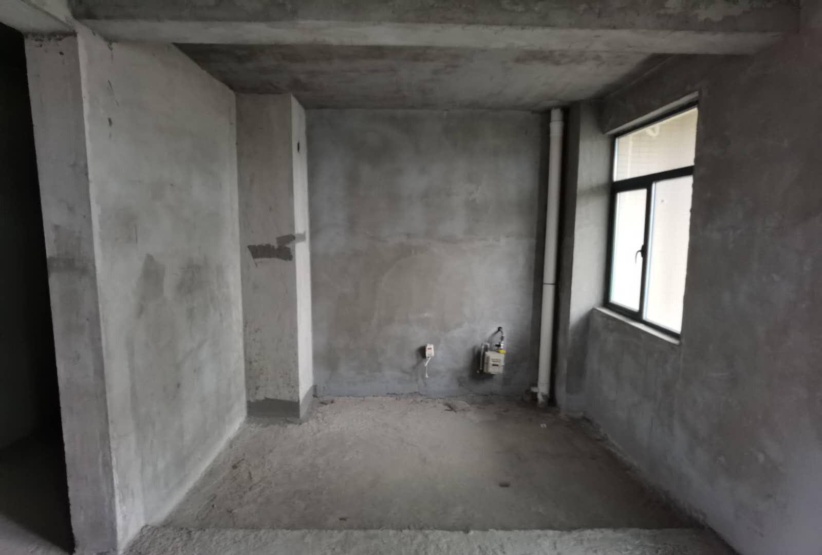 新城壹号毛坯大三房双阳台证满两年有钥匙看房