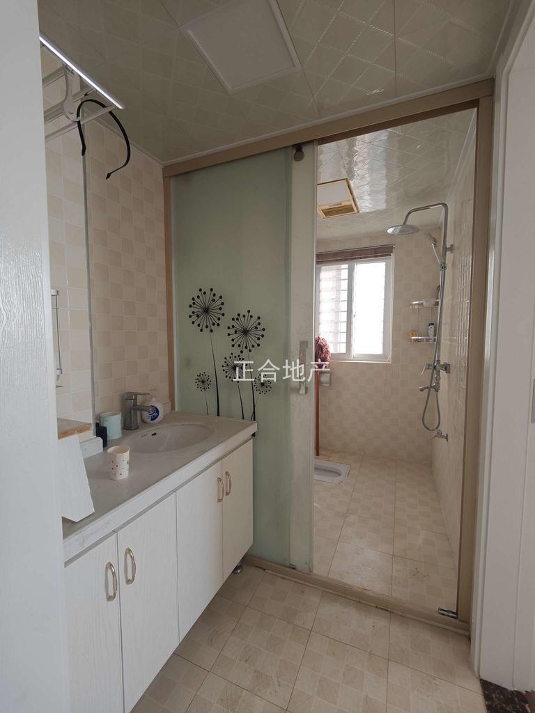 仙桃一中对面漫城林语装修好的三房好楼层单价4字头