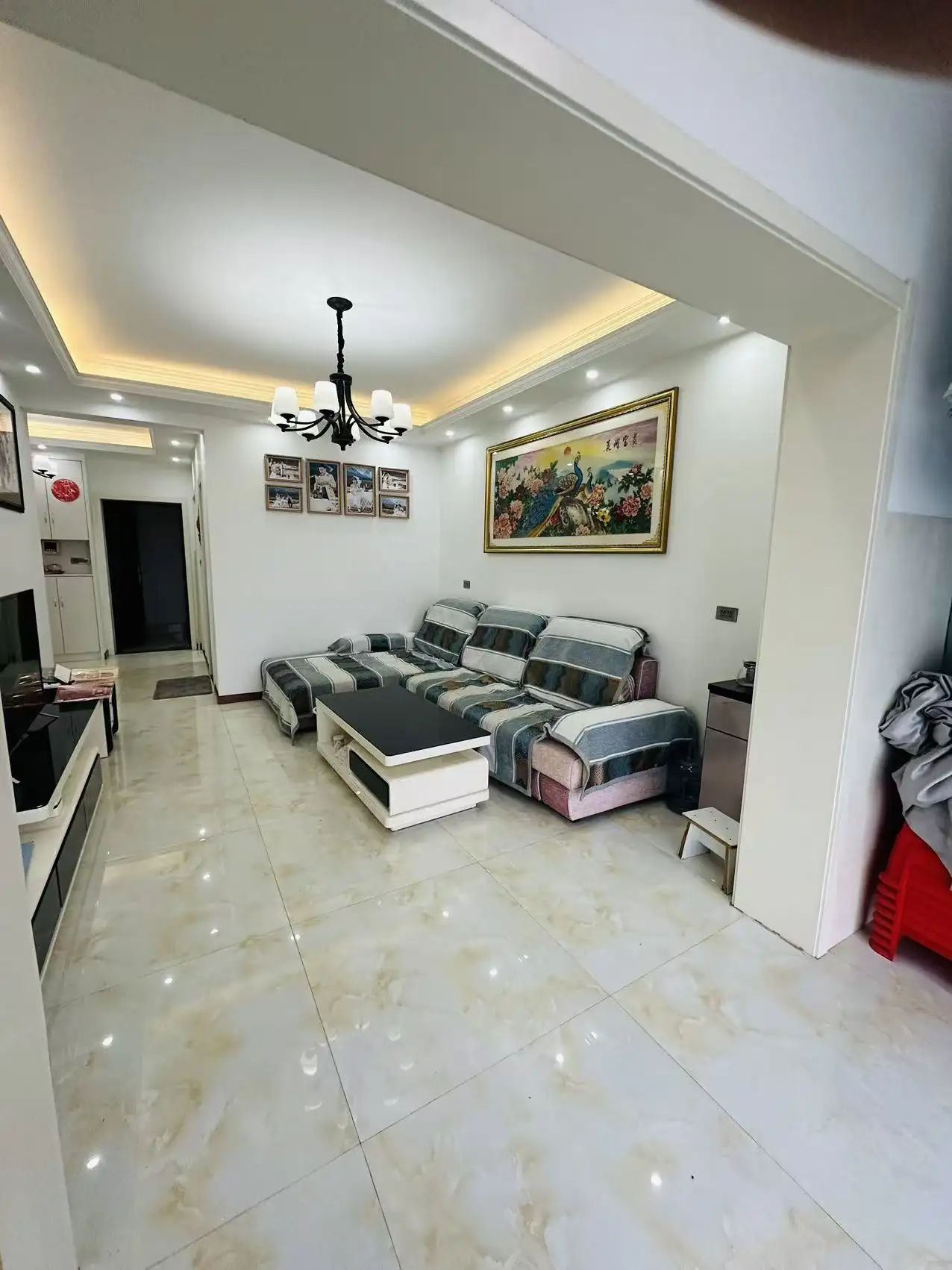 捡漏，城西，满庭春，9成新，带供暖，精装三房，证满二