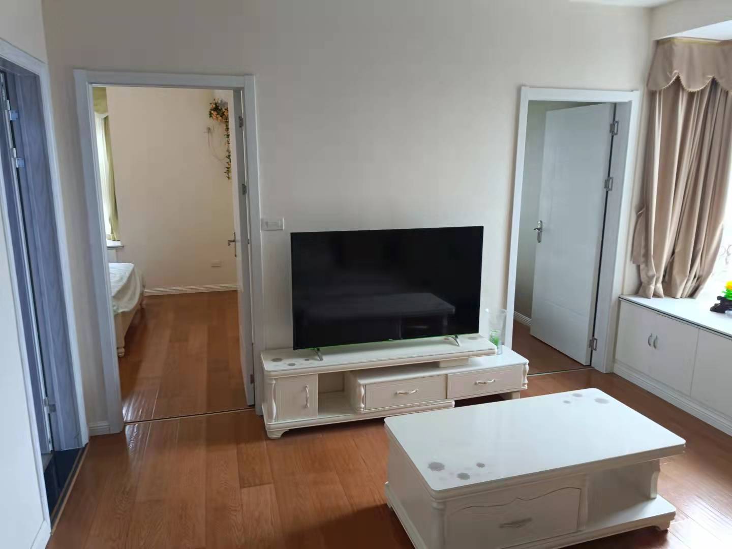 和合国际四期精装两房楼层好看房方便