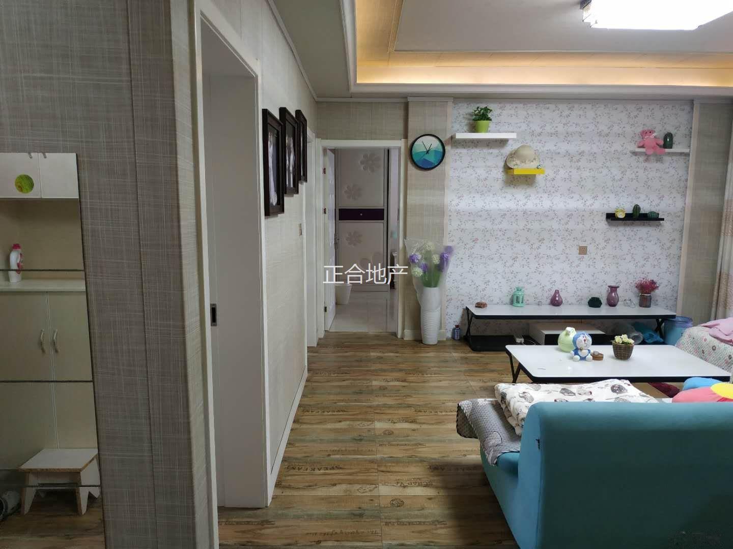 新二中旁边精装 房中层 视野采光业主诚意售看中即可签