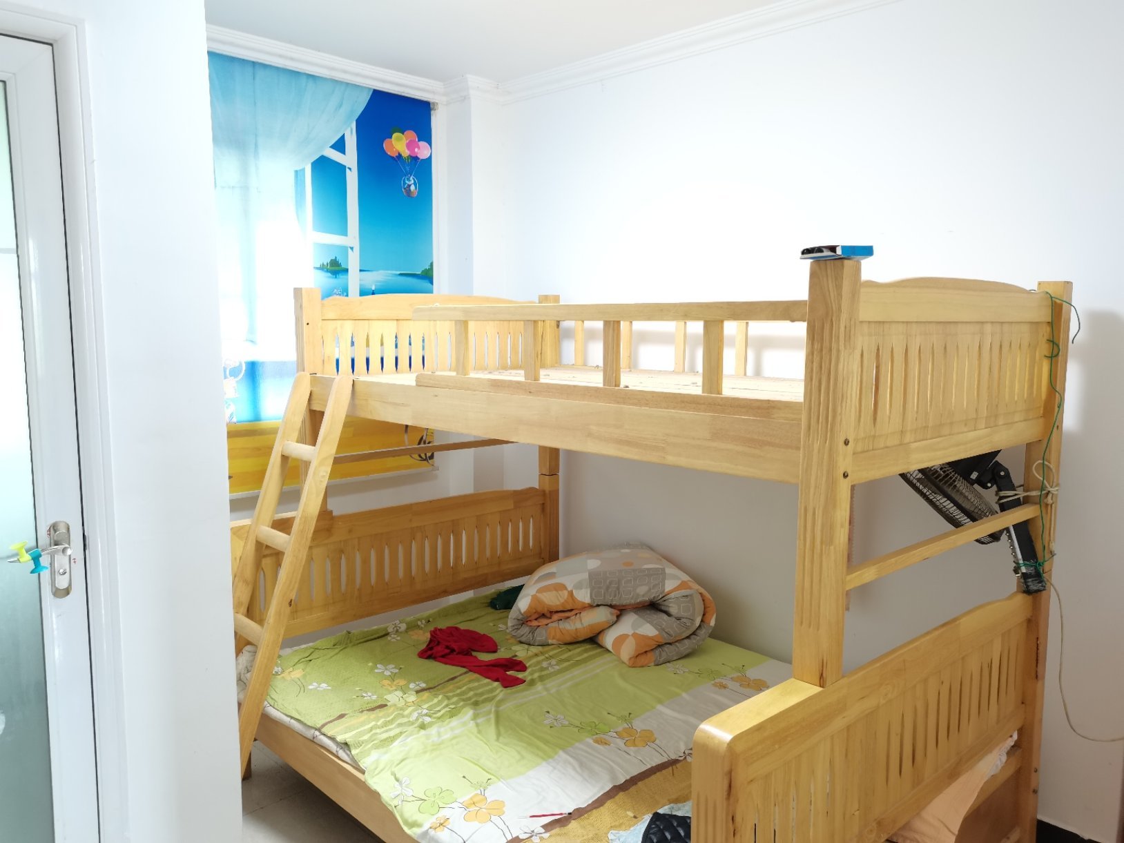 仙桃中学旁边金城馨苑