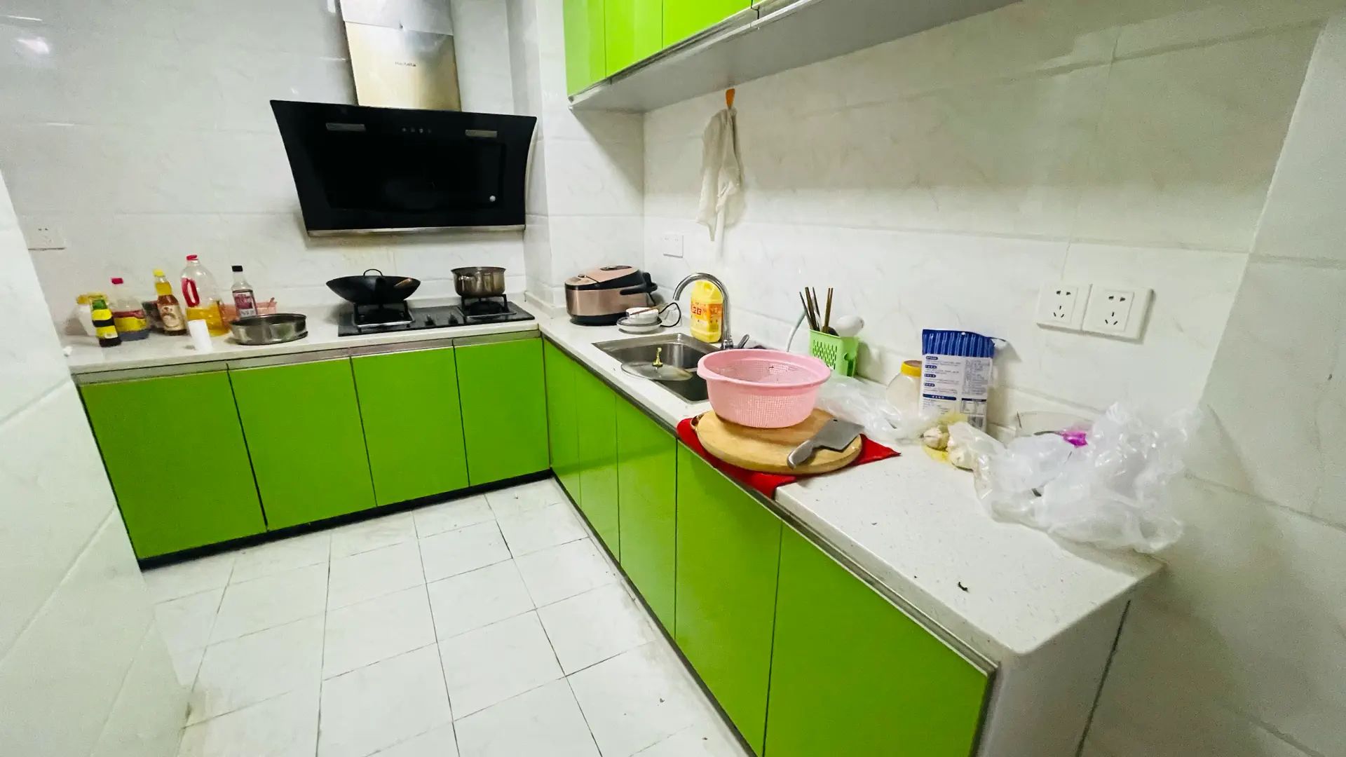 捡漏，亏本出售，新城一号，精装3房，证满二，诚心出售