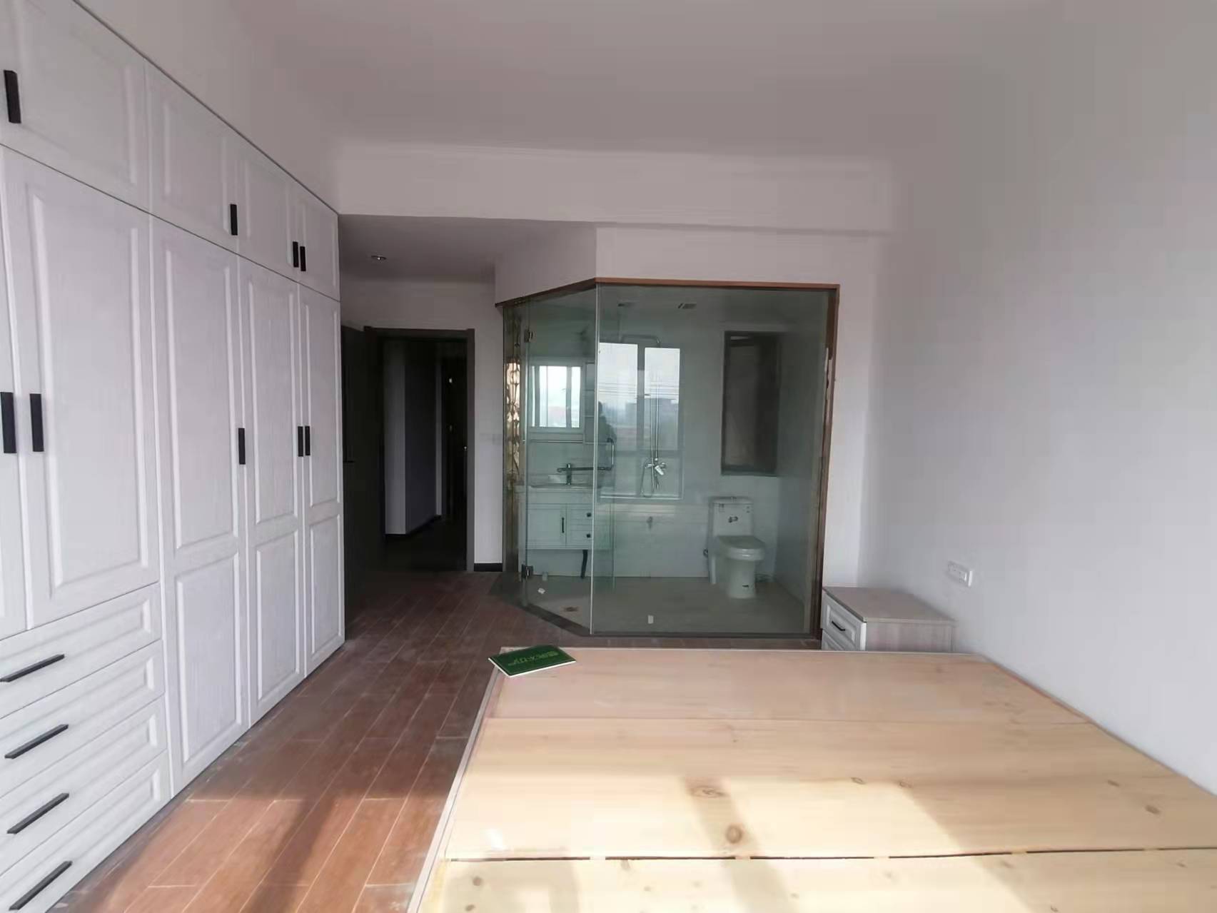 御台公馆南北通透大4房证满2年视野开阔2梯2户小高层只卖毛坯价